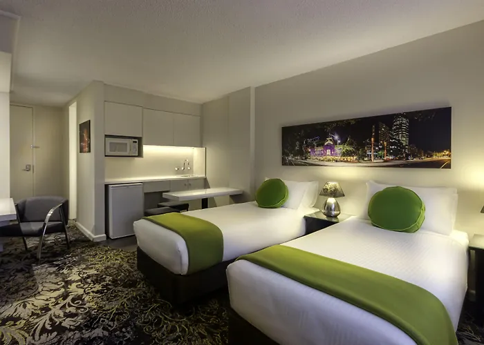 Central hotel: City Limits Hotel Apartments